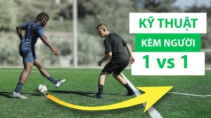 Phân Tích Chi Tiết Kỹ Thuật Kèm Người Trong Bóng Đá Và Cách Thực Hiện Hiệu Quả